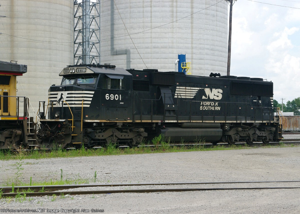 UP 6901